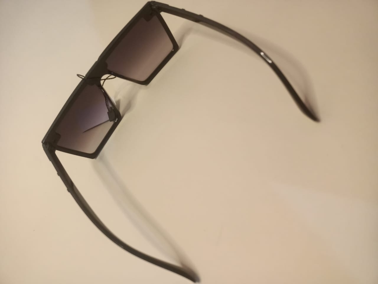 Simple Shades